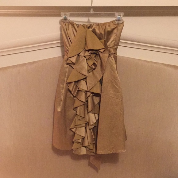 Dress - Picture 2 of 4